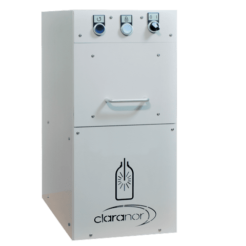 Décontamination par lumière pulsée de bouchons attachés, LA TRIBUNE. SPECIALISTE DES EMBALLAGES, CLARANOR PROMEUT LE REEMPLOI